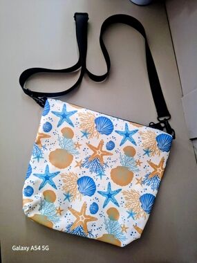 Sea Life Crossbody Bag - Blue & Gold Shell Print